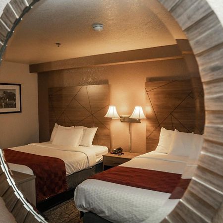 Americas Best Value Inn Lynnwood Buitenkant foto