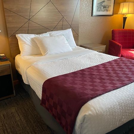 Americas Best Value Inn Lynnwood Buitenkant foto
