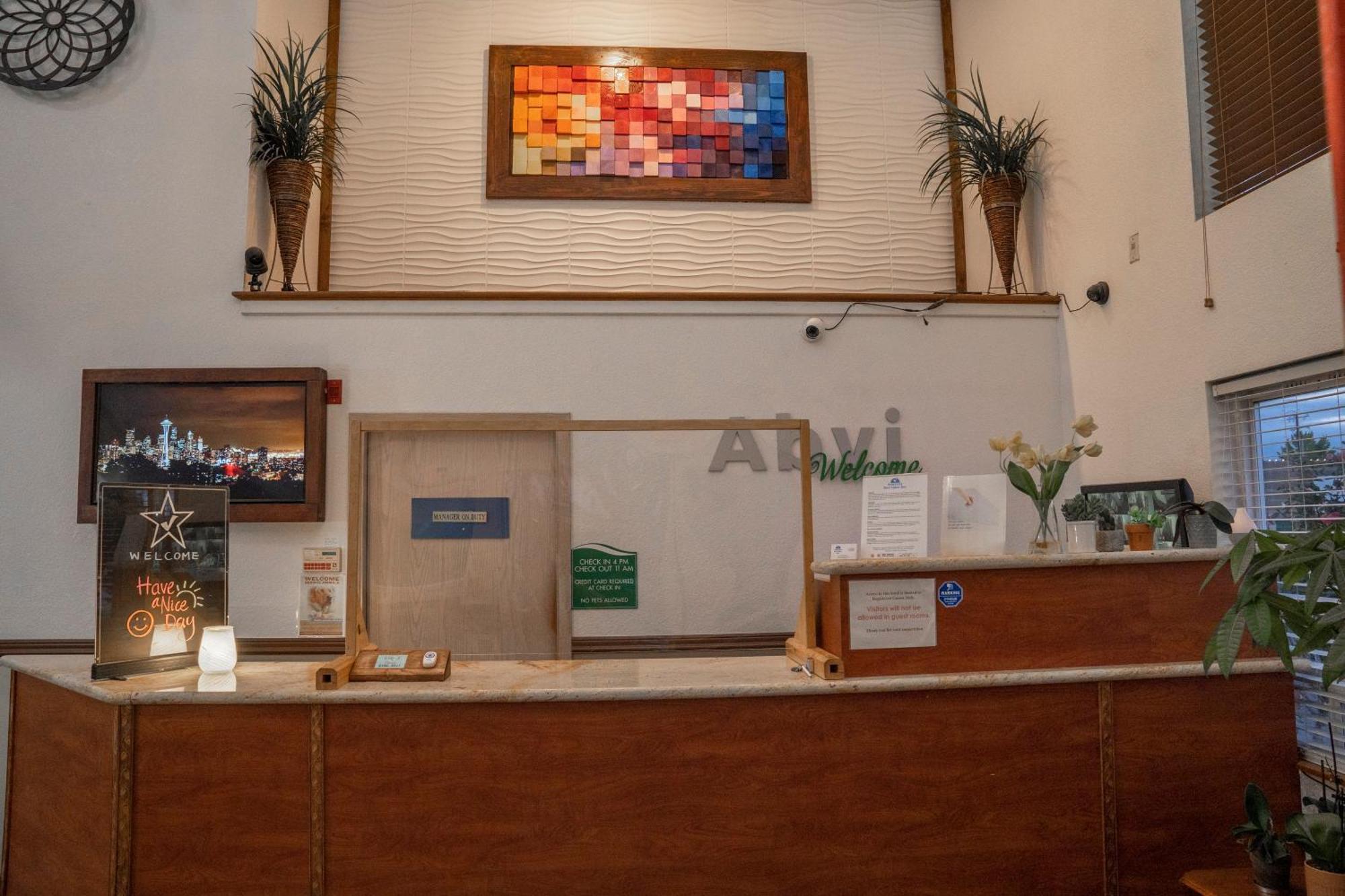 Americas Best Value Inn Lynnwood Buitenkant foto