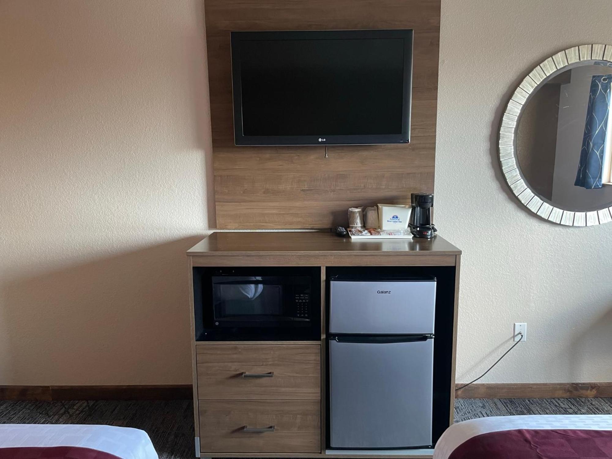 Americas Best Value Inn Lynnwood Buitenkant foto