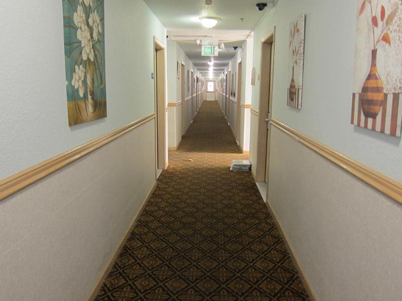 Americas Best Value Inn Lynnwood Buitenkant foto