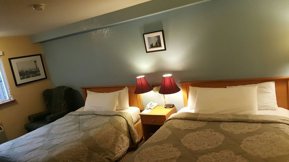 Americas Best Value Inn Lynnwood Buitenkant foto