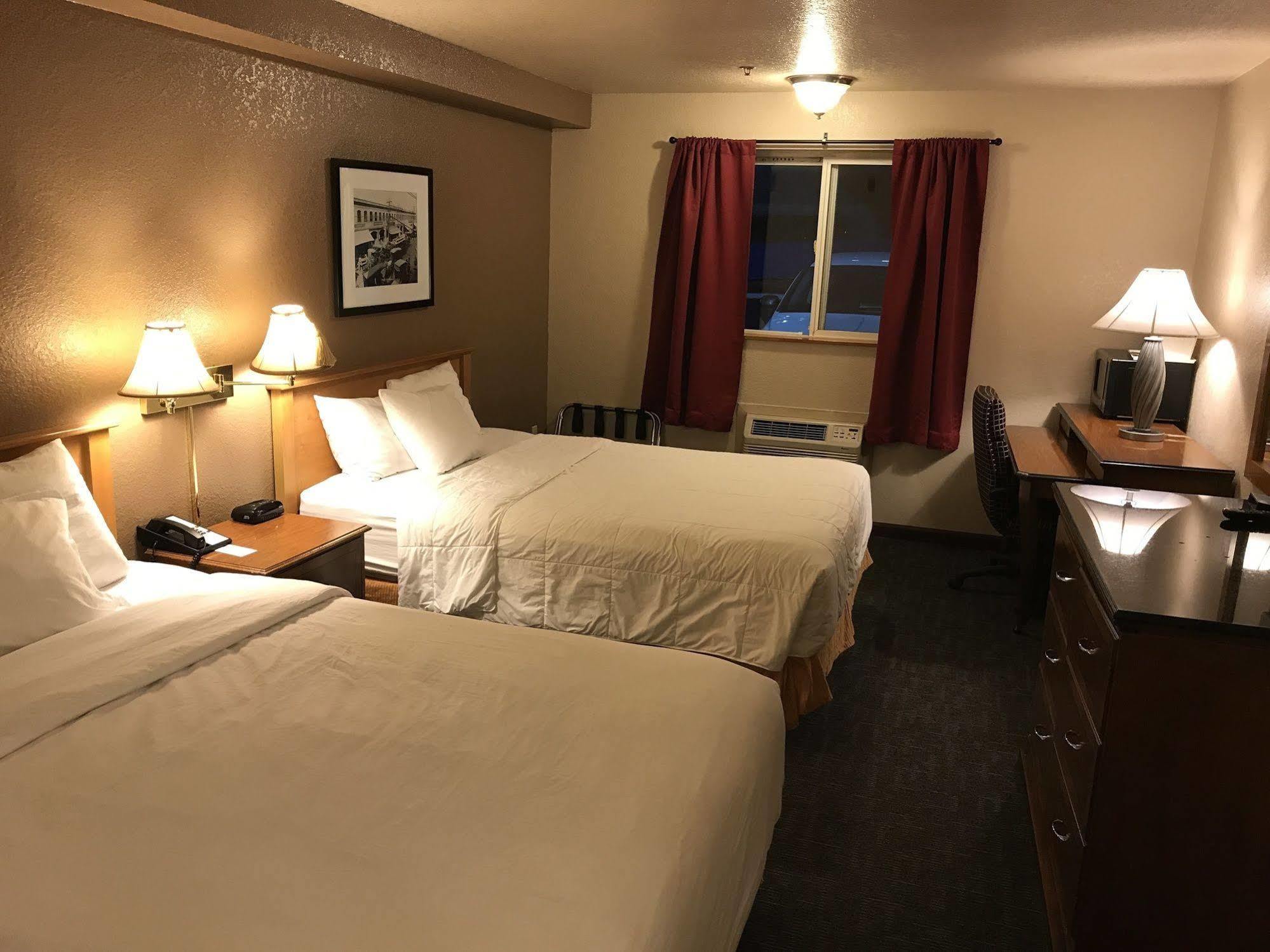 Americas Best Value Inn Lynnwood Buitenkant foto